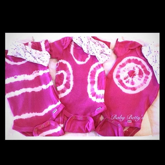 Gerber Onesie and headband. Pink size 12 months - Picture 1 of 4